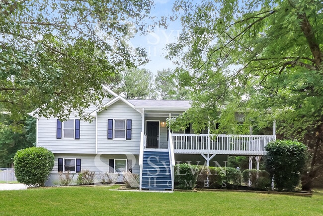 98 Silverthorne Pl in Douglasville, GA - Building Photo - Building Photo