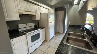 2811 40th St SW in Lehigh Acres, FL - Building Photo - Building Photo