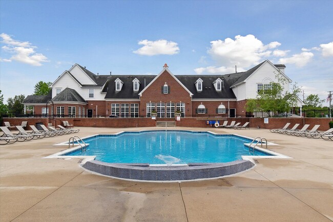 Westbury Apartments in Howell, MI - Building Photo - Building Photo