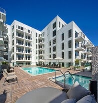 Archer Hollywood in Los Angeles, CA - Building Photo