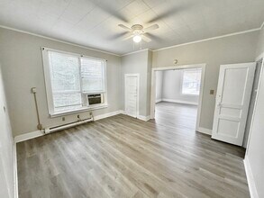 3592 Vivia Ave in Memphis, TN - Building Photo - Building Photo