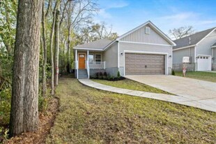 803 Brewer St in Tallahassee, FL - Building Photo