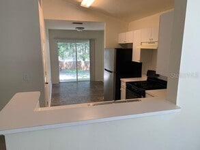 513 Summer Sails Dr in Valrico, FL - Building Photo - Building Photo