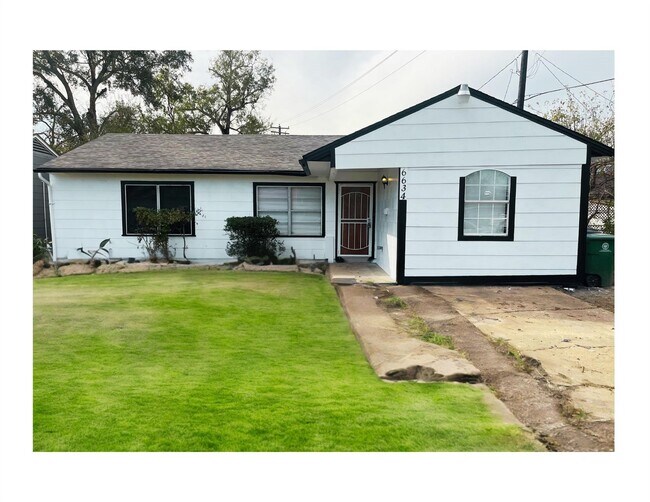 property at 6634 Cresthill St