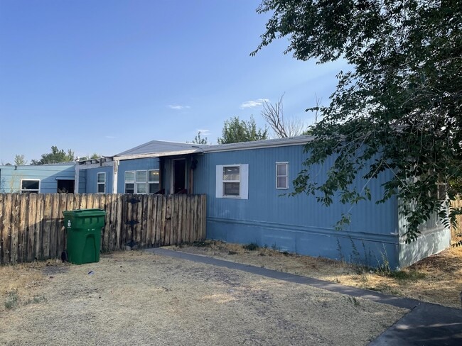 property at 67 Montrose Dr
