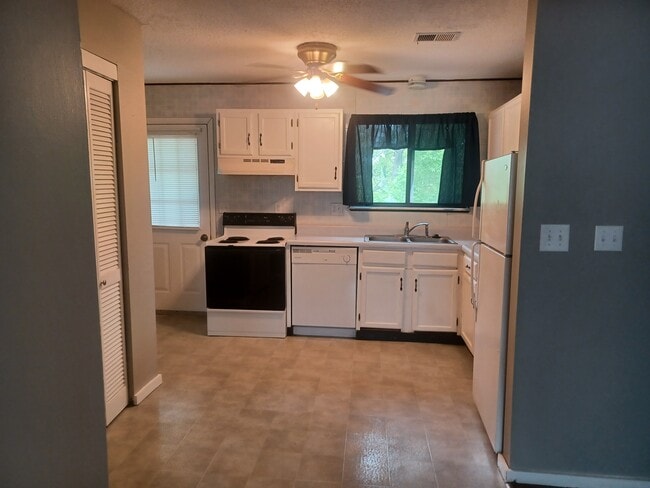 3303 Cassidy Rd, Unit D