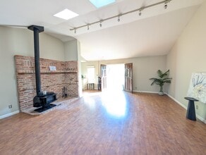2401 Stokes Canyon Rd, Unit Studio in Calabasas, CA - Building Photo - Building Photo