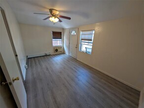 57-30 256th St in New York, NY - Building Photo - Building Photo