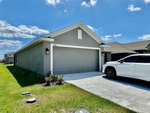 2127 Cartgate Ln in Winter Haven, FL - Building Photo - Building Photo