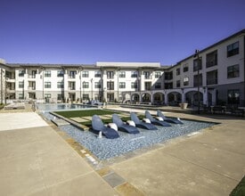 Modera Walsh in Fort Worth, TX - Building Photo - Building Photo