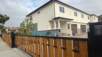 4107 Clara St in Cudahy, CA - Building Photo