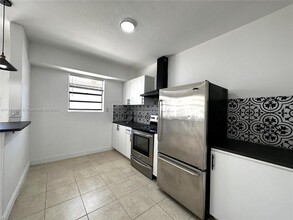 110 NE 55th St in Miami, FL - Building Photo - Building Photo