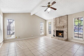 7706 Bayberry in San Antonio, TX - Building Photo - Building Photo