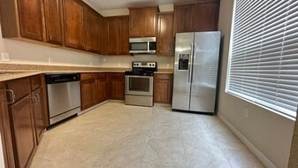 1532 Broken Oak Dr in Winter Garden, FL - Building Photo