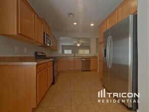 42 N 193rd Ave in Buckeye, AZ - Foto de edificio - Building Photo
