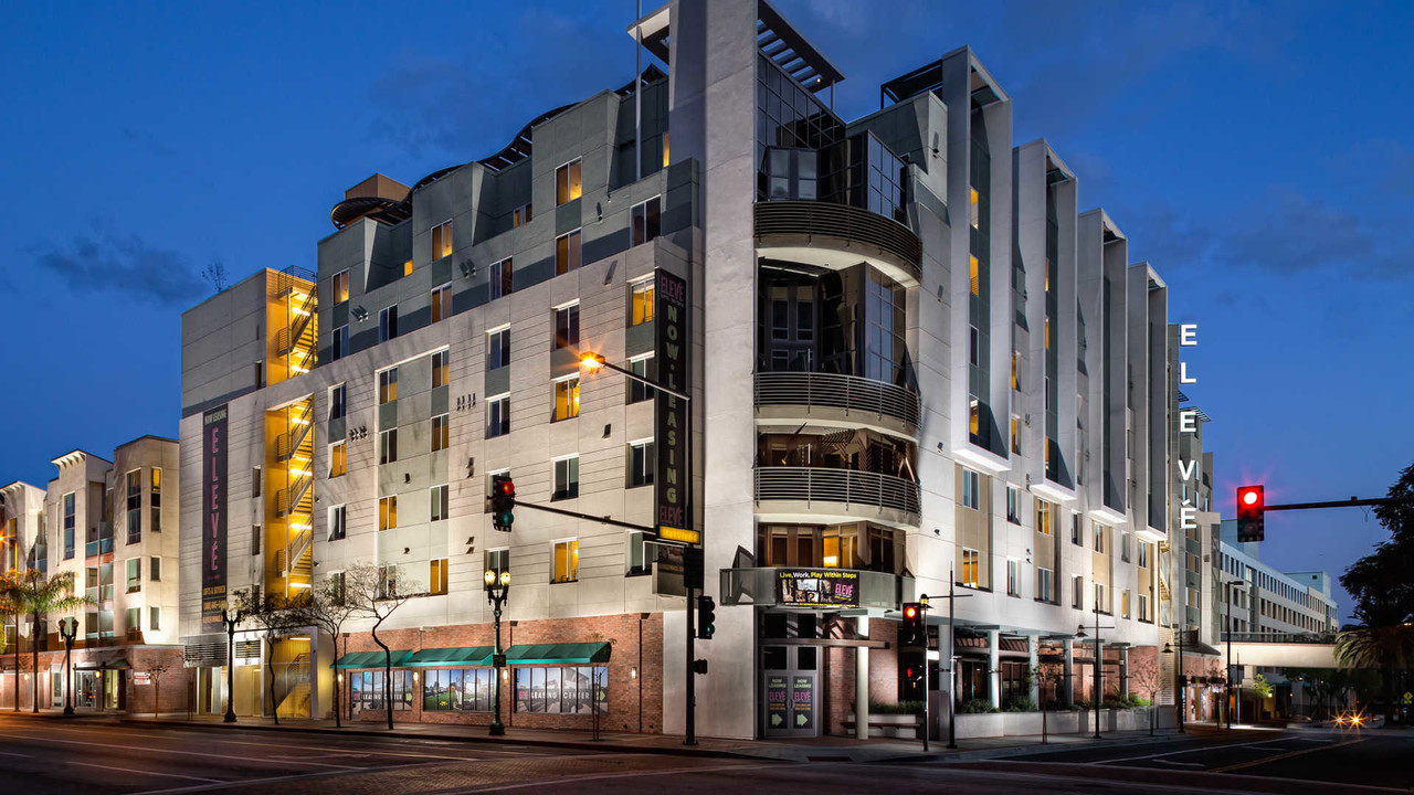 Eleve Lofts and Skydeck in Glendale, CA - Building Photo