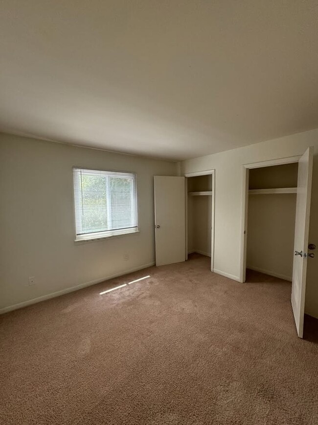 600 Reusens Rd, Unit M136 in Lynchburg, VA - Foto de edificio - Building Photo