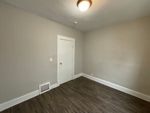 8101 Grand Division Ave in Cleveland, OH - Building Photo - Building Photo