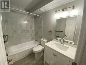 225-225 Presland Rd in Ottawa, ON - Building Photo - Building Photo