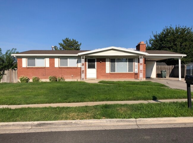property at 4323 S 4710 W