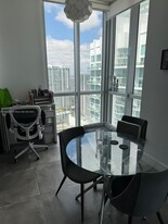 55 SE 6th St, Unit 4201 in Miami, FL - Building Photo - Building Photo