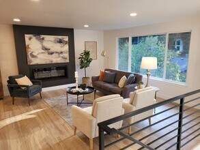 19229 34th Dr SE in Bothell, WA - Building Photo - Building Photo