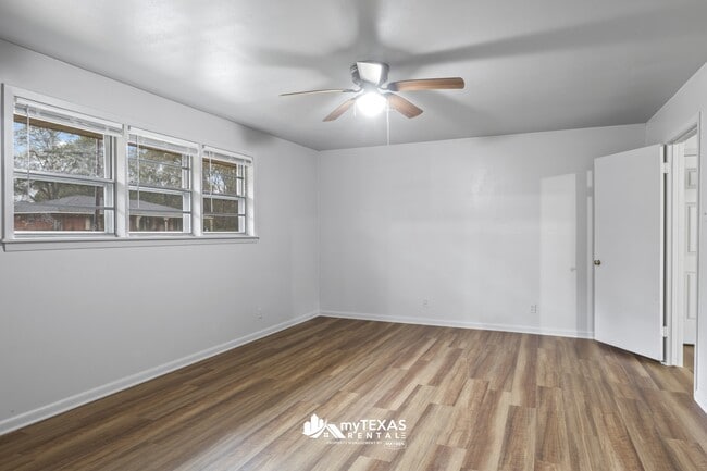 property at 403 Dogwood Ln