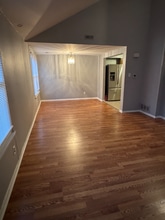 108B Chaucer Rd in Mount Laurel, NJ - Foto de edificio - Building Photo