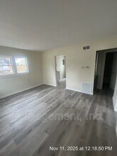 915 Loa St in Lansing, MI - Building Photo - Building Photo