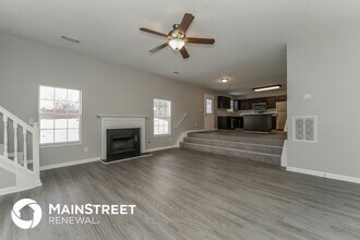 4634 Derby Loop in Fairburn, GA - Foto de edificio - Building Photo