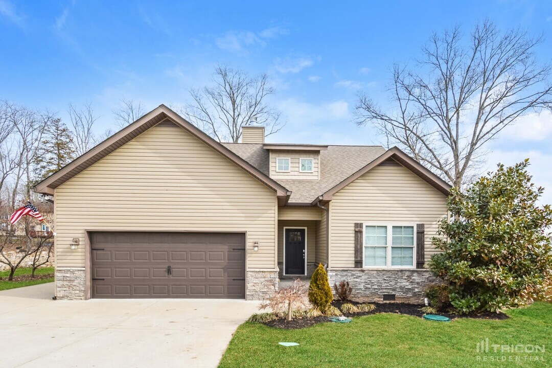 210 Niagra Ln in Murfreesboro, TN - Building Photo
