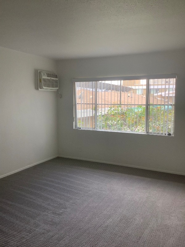 1801 Grace Ave in Los Angeles, CA - Building Photo - Building Photo