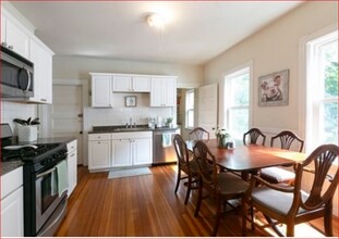 65 Avon St in Somerville, MA - Building Photo - Building Photo
