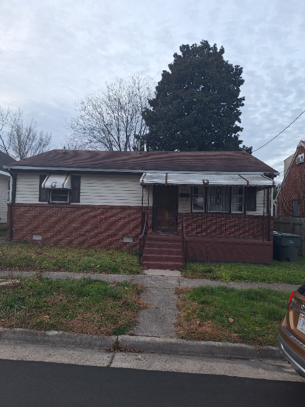 property at 2315 Bolton St