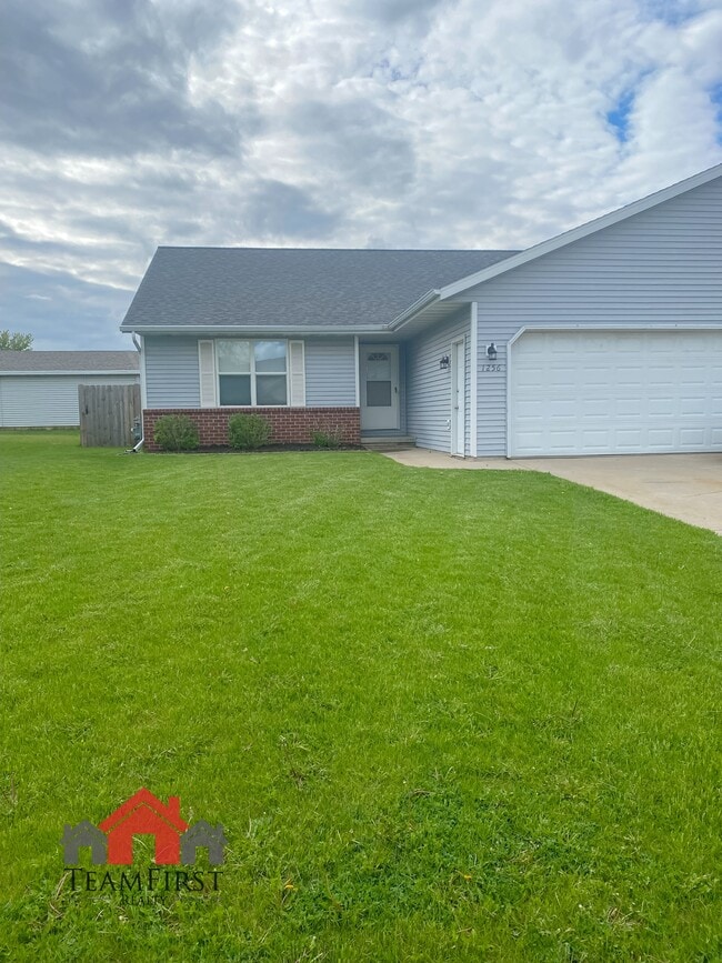 property at 1256 Crown Ct