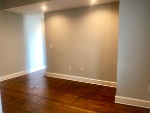 729 E Hunter Ave-Unit -1,2,3,4 in Bloomington, IN - Building Photo - Building Photo