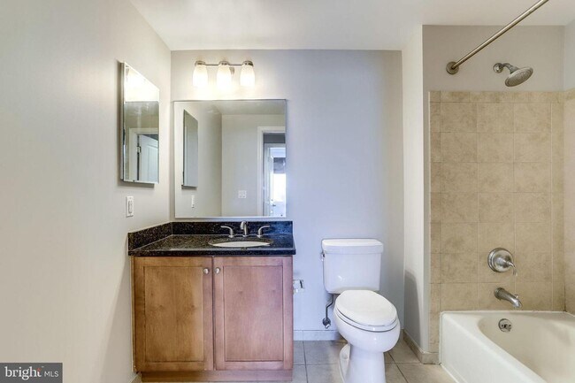 1020 N Highland St in Arlington, VA - Building Photo - Building Photo