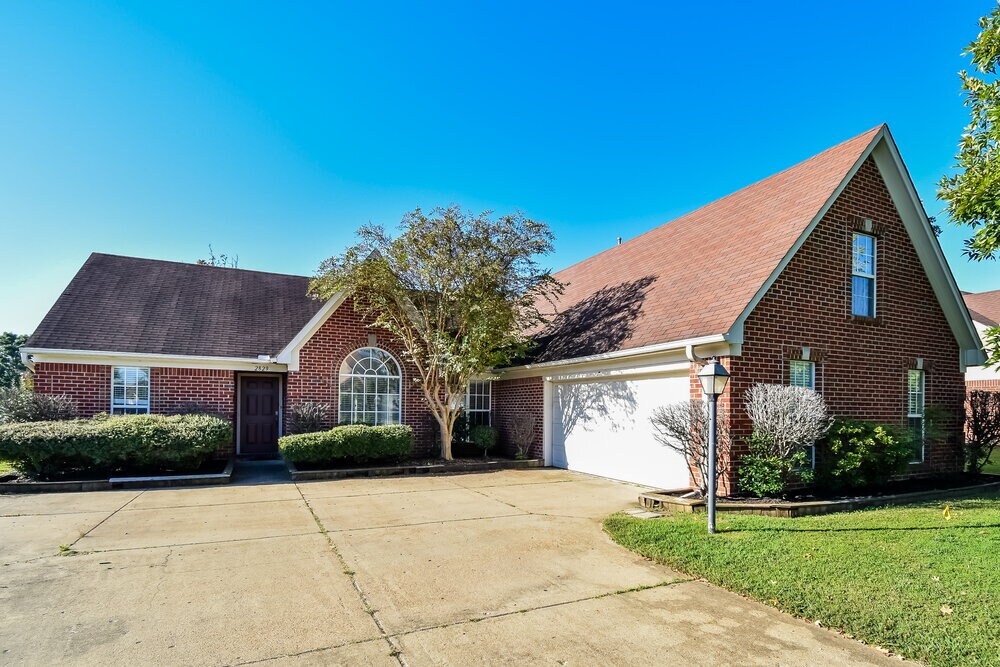 2829 Russum Dr in Southaven, MS - Building Photo