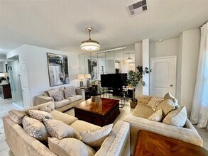 1916 Thorndyke Ln in Bryan, TX - Building Photo - Building Photo