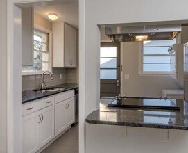 1917 Berkshire Dr in Nashville, TN - Building Photo - Building Photo