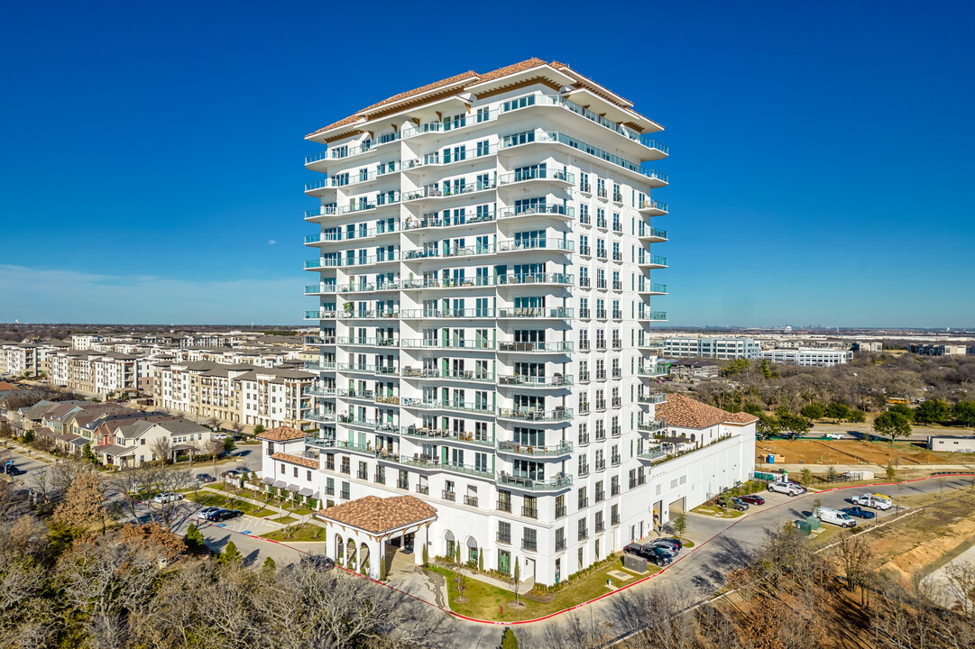 2800 Lakeside Pky in Flower Mound, TX - Building Photo