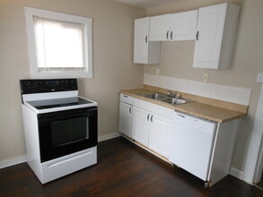 9535 Baltimore Ave in Breckenridge Hills, MO - Building Photo - Building Photo