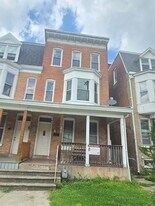 259 W Jackson St in York, PA - Building Photo