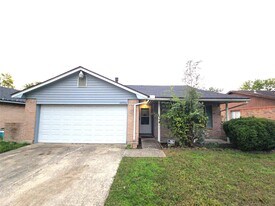 10906 Maple Rock Dr in Humble, TX - Building Photo