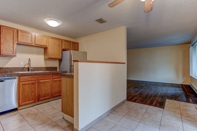 property at 4811 SE Boardman Ave