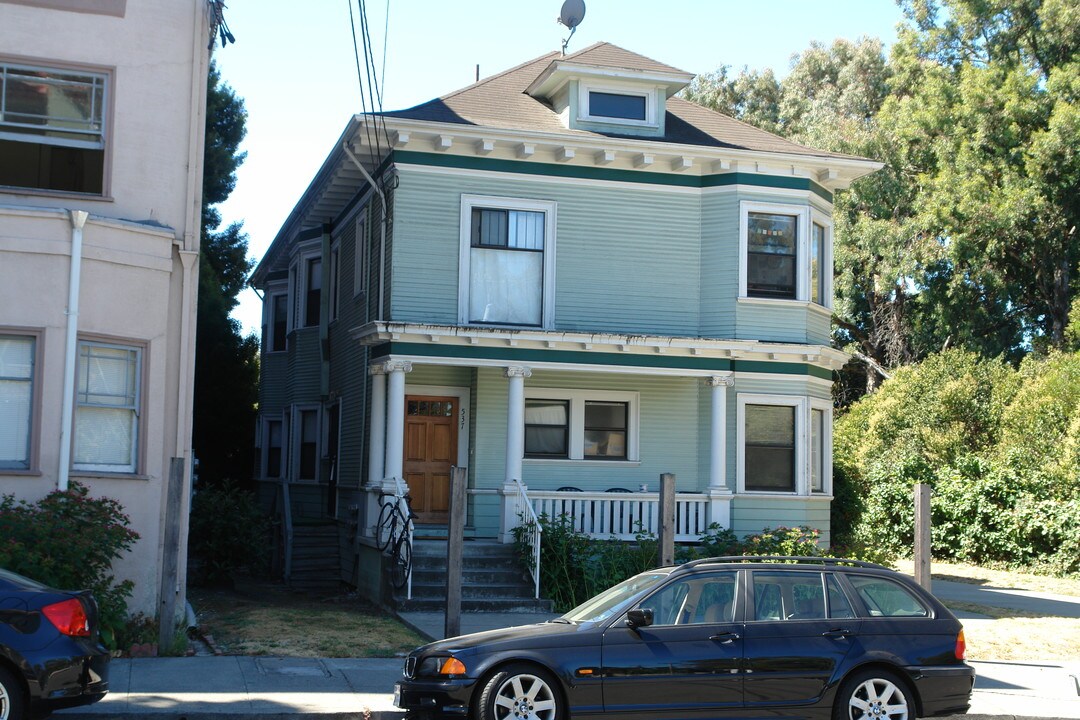 537 41st St in Oakland, CA - Building Photo