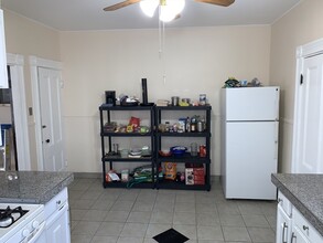 74 Sharon St, Unit 1 in Medford, MA - Building Photo - Building Photo