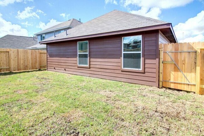 5610 Plantation Forest Dr in Katy, TX - Building Photo - Building Photo