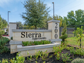 Sierra Apartments in Elgin, TX - Building Photo - Building Photo