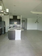 9935 SW Cloister Dr, Unit 09-907 in Port St. Lucie, FL - Building Photo - Building Photo